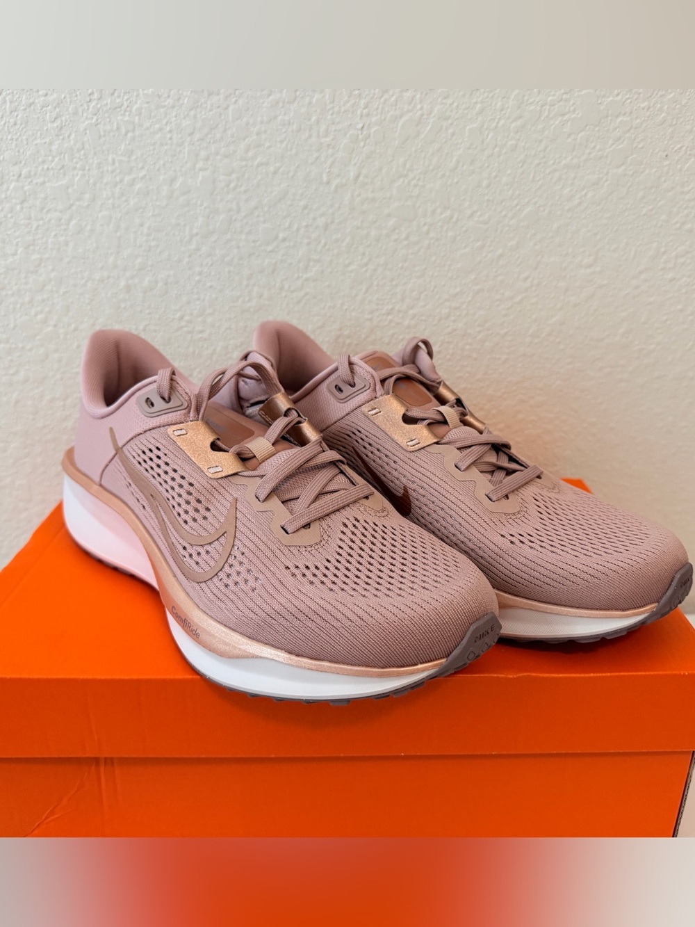 Nike Quest 6 Women’s Running Shoes - Picture 3 of 8